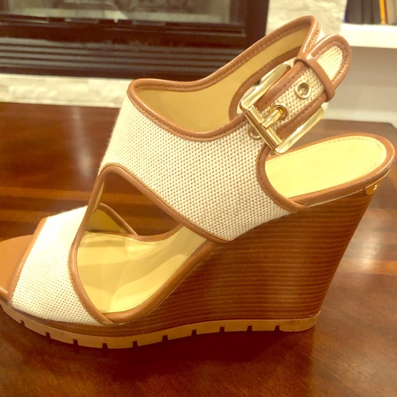 Michael Kors shoes - Picture 1 of 2